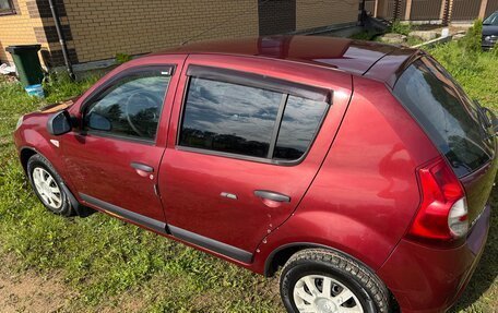 Renault Sandero I, 2011 год, 390 000 рублей, 2 фотография