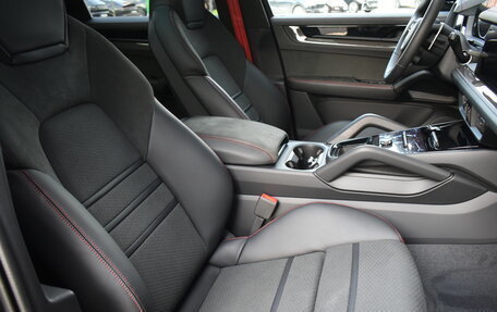 Porsche Cayenne III, 2025 год, 24 500 000 рублей, 18 фотография
