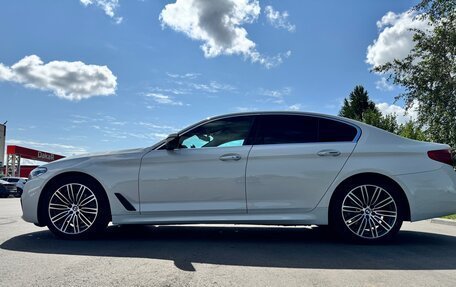 BMW 5 серия, 2018 год, 3 077 000 рублей, 18 фотография
