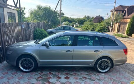 Skoda Superb III рестайлинг, 2012 год, 1 400 000 рублей, 4 фотография