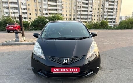 Honda Fit III, 2009 год, 690 000 рублей, 2 фотография