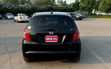 Honda Fit III, 2009 год, 690 000 рублей, 10 фотография