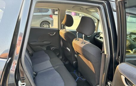 Honda Fit III, 2009 год, 690 000 рублей, 27 фотография