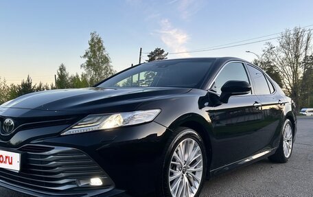 Toyota Camry, 2018 год, 2 990 000 рублей, 16 фотография