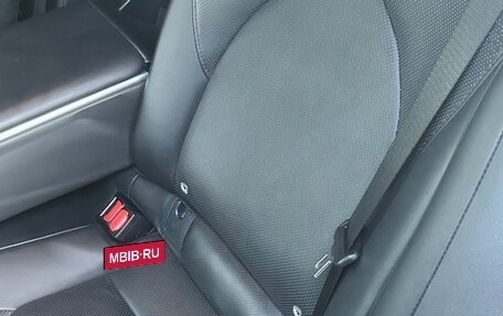 Toyota Camry, 2018 год, 2 990 000 рублей, 21 фотография