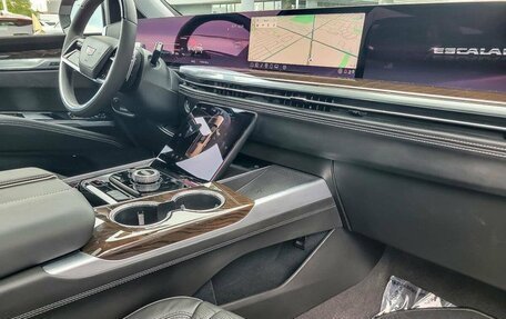 Cadillac Escalade V, 2025 год, 19 800 000 рублей, 6 фотография