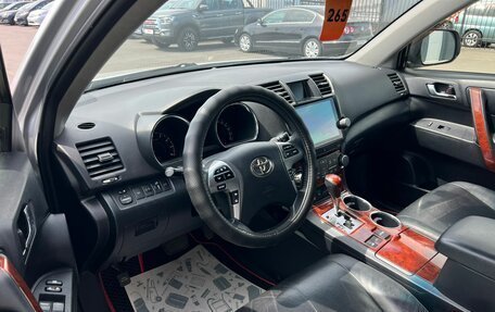 Toyota Highlander III, 2012 год, 2 729 000 рублей, 10 фотография
