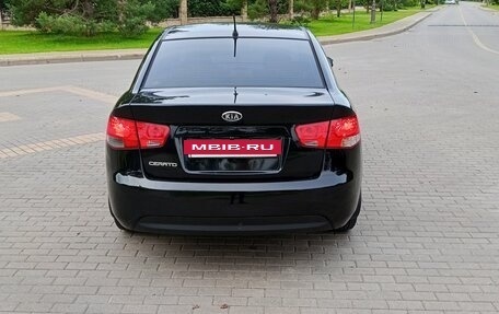KIA Cerato III, 2009 год, 800 000 рублей, 2 фотография