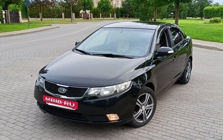 KIA Cerato III, 2009 год, 800 000 рублей, 3 фотография