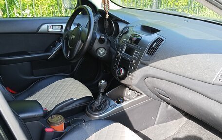 KIA Cerato III, 2009 год, 800 000 рублей, 5 фотография