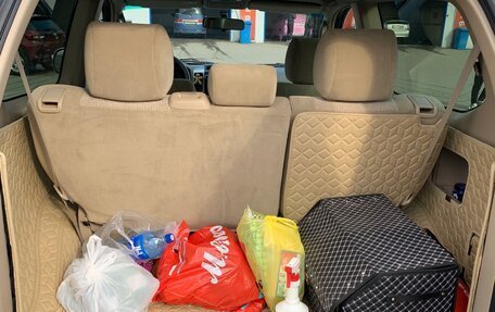 Toyota Land Cruiser Prado 120 рестайлинг, 2007 год, 2 050 000 рублей, 8 фотография