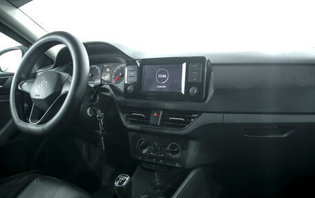 Volkswagen Polo VI (EU Market), 2021 год, 1 300 000 рублей, 6 фотография