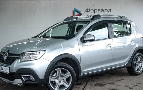 Renault Sandero II рестайлинг, 2022 год, 1 300 000 рублей, 2 фотография