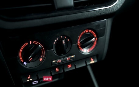 Volkswagen Polo VI (EU Market), 2021 год, 1 300 000 рублей, 15 фотография