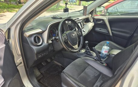 Toyota RAV4, 2014 год, 1 900 000 рублей, 6 фотография