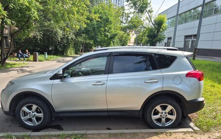 Toyota RAV4, 2014 год, 1 900 000 рублей, 2 фотография