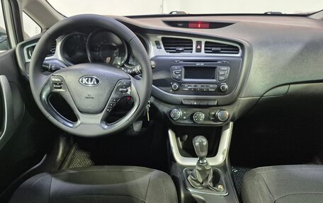 KIA cee'd III, 2013 год, 989 000 рублей, 9 фотография