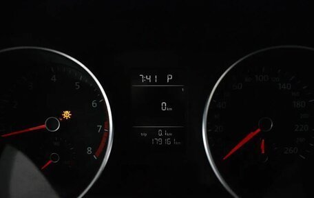 Volkswagen Jetta VI, 2015 год, 999 000 рублей, 6 фотография