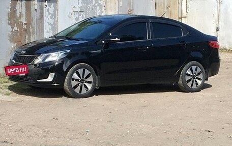 KIA Rio III рестайлинг, 2015 год, 1 450 000 рублей, 2 фотография