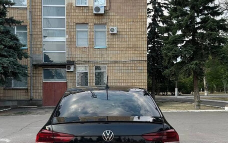 Volkswagen Polo VI (EU Market), 2021 год, 1 850 000 рублей, 2 фотография