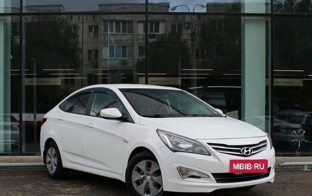 Hyundai Solaris II рестайлинг, 2015 год, 814 000 рублей, 3 фотография