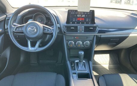 Mazda CX-4, 2022 год, 2 290 000 рублей, 12 фотография