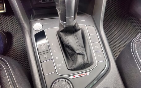 Volkswagen Tiguan II, 2018 год, 2 200 000 рублей, 6 фотография