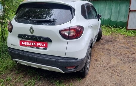 Renault Kaptur I рестайлинг, 2019 год, 1 600 000 рублей, 8 фотография