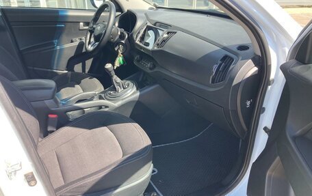 KIA Sportage III, 2012 год, 1 050 000 рублей, 15 фотография
