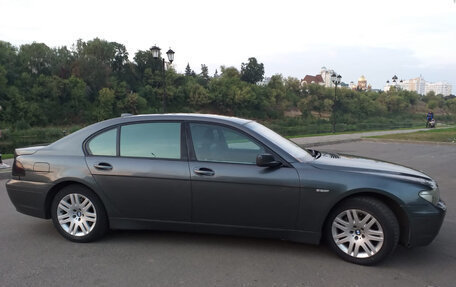BMW 7 серия, 2004 год, 950 000 рублей, 16 фотография