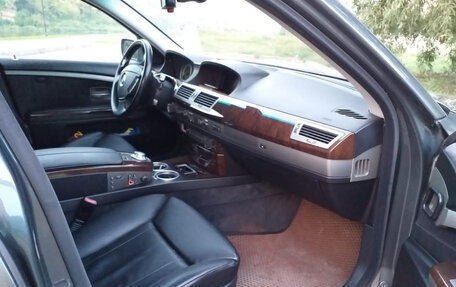 BMW 7 серия, 2004 год, 950 000 рублей, 12 фотография