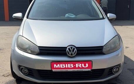 Volkswagen Golf VI, 2011 год, 730 000 рублей, 1 фотография