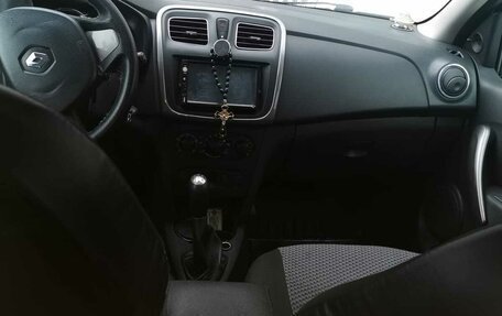Renault Logan II, 2014 год, 465 000 рублей, 8 фотография