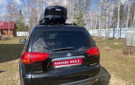 Mitsubishi Pajero Sport II рестайлинг, 2012 год, 1 580 000 рублей, 10 фотография