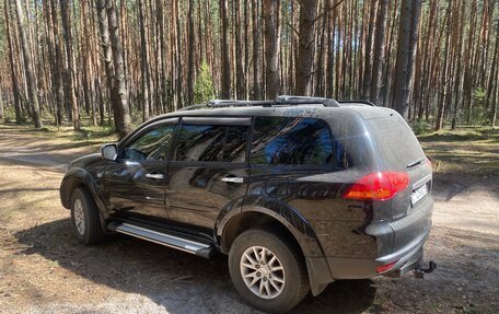 Mitsubishi Pajero Sport II рестайлинг, 2012 год, 1 580 000 рублей, 24 фотография