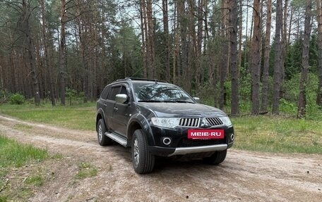 Mitsubishi Pajero Sport II рестайлинг, 2012 год, 1 580 000 рублей, 17 фотография