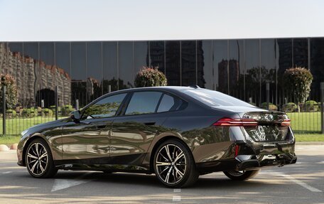 BMW 5 серия, 2024 год, 7 950 000 рублей, 11 фотография