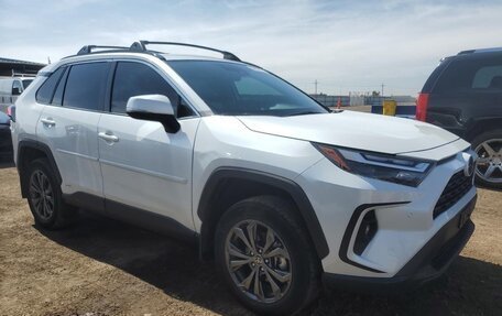 Toyota RAV4, 2024 год, 3 210 000 рублей, 3 фотография