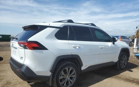 Toyota RAV4, 2024 год, 3 210 000 рублей, 6 фотография