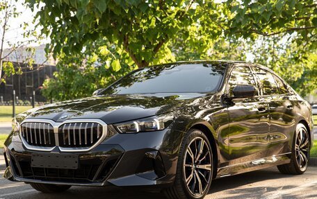 BMW 5 серия, 2024 год, 7 950 000 рублей, 39 фотография