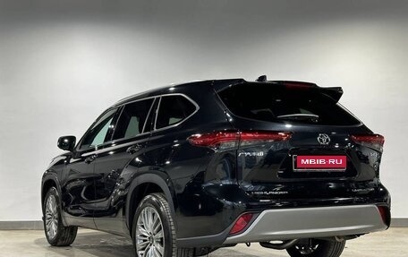 Toyota Highlander, 2025 год, 4 890 000 рублей, 5 фотография