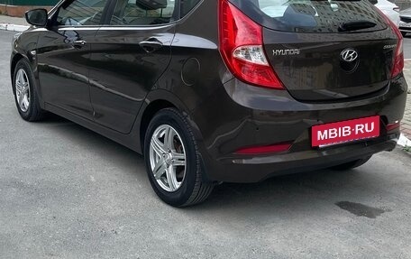 Hyundai Solaris II рестайлинг, 2015 год, 1 190 000 рублей, 9 фотография