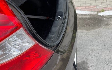 Hyundai Solaris II рестайлинг, 2015 год, 1 190 000 рублей, 16 фотография