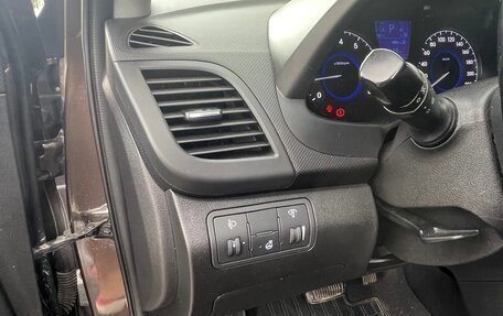 Hyundai Solaris II рестайлинг, 2015 год, 1 190 000 рублей, 31 фотография