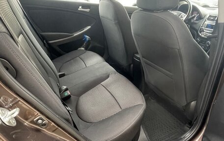 Hyundai Solaris II рестайлинг, 2015 год, 1 190 000 рублей, 35 фотография