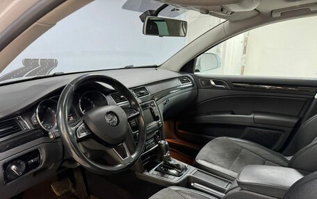Skoda Superb III рестайлинг, 2014 год, 1 675 000 рублей, 10 фотография