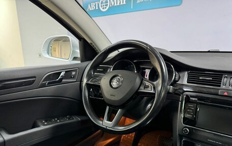 Skoda Superb III рестайлинг, 2014 год, 1 675 000 рублей, 19 фотография