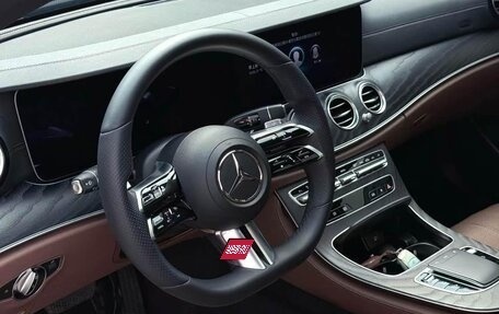 Mercedes-Benz E-Класс, 2021 год, 3 750 000 рублей, 8 фотография