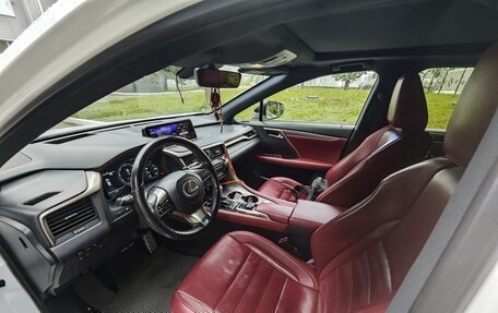Lexus RX IV рестайлинг, 2016 год, 4 550 000 рублей, 10 фотография