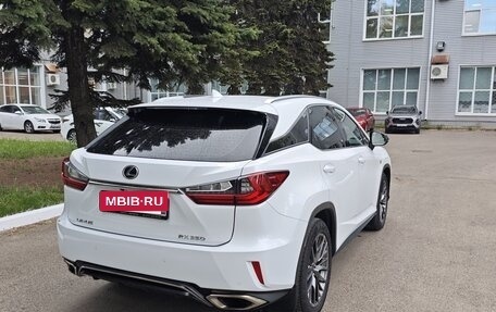 Lexus RX IV рестайлинг, 2016 год, 4 550 000 рублей, 8 фотография
